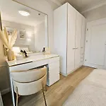 D303 Sea Heaven Z Widokiem Na Morze, Przy Plazy, Basen, Sauna I Jacuzzi W Budynku, Prywatna Rowerownia - 5d Apartment
