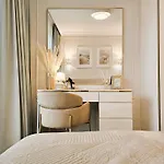 Apartment D303 Sea Heaven Z Widokiem Na Morze, Przy Plazy, Basen, Sauna I Jacuzzi W Budynku, Prywatna Rowerownia - 5d *