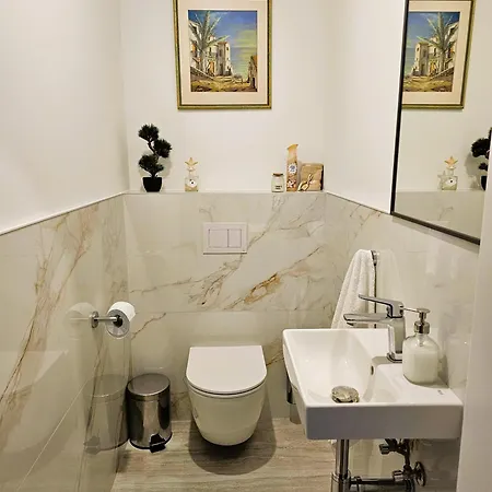 D303 Sea Heaven Z Widokiem Na Morze, Przy Plazy, Basen, Sauna I Jacuzzi W Budynku, Prywatna Rowerownia - 5d 尼彻兹