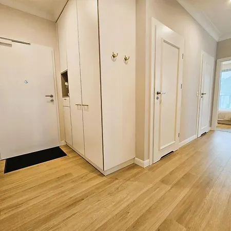 D303 Sea Heaven Z Widokiem Na Morze, Przy Plazy, Basen, Sauna I Jacuzzi W Budynku, Prywatna Rowerownia - 5d 公寓 尼彻兹